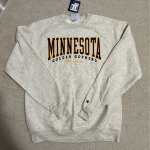 Minnesota gophers sweatshirt NWT Large